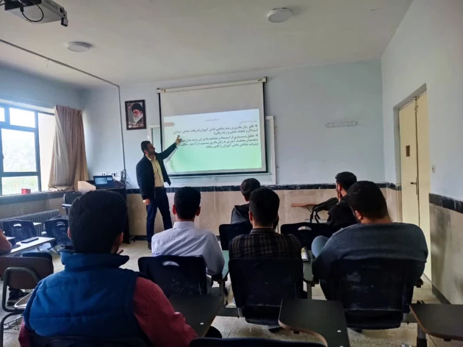 برگزاری کارگاه  پژوهشی چالش های دوزبانگی در نظام آموزشی ایران 2