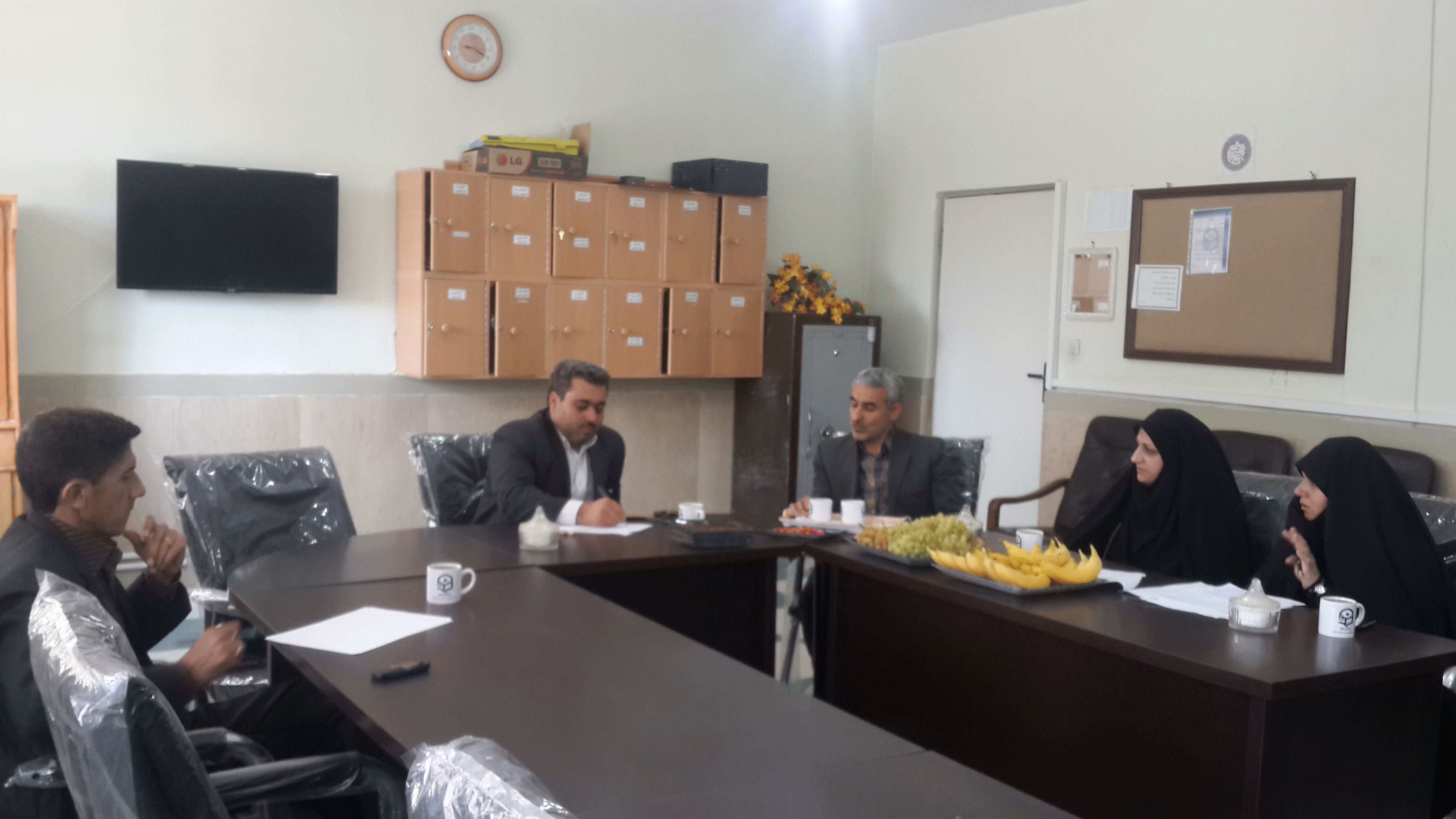 جلسه هماهنگی برگزاری همایش استانی و برنامه های هفته ی پژوهش